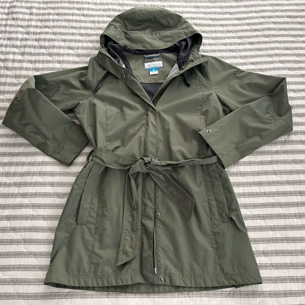 NWOT Women’s Columbia Omni-Shield Water Repellent Jacket Medium